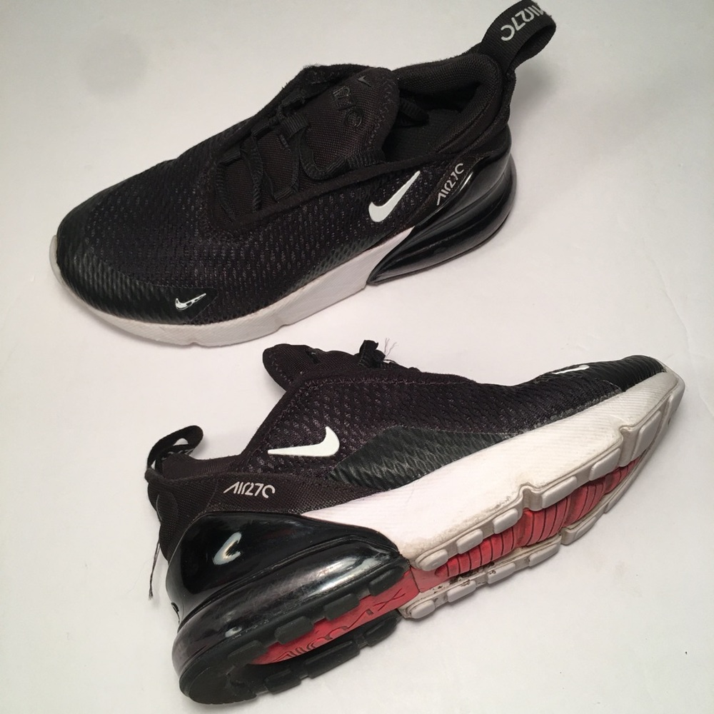 Nike Air Max 270 - Black & White
